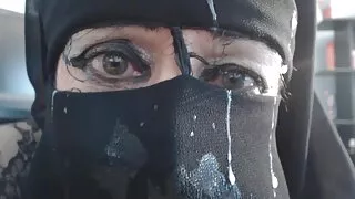 தோல் பதனிடப்பட்ட முதிர்ச்சியை தாய் மகன் bf வீடியோ நக்குகிறது.