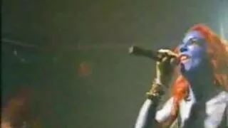 MILF மசாஜ் இருந்து சேவல் சவாரி. செக்ஸ் ஜப்பானிய அம்மா