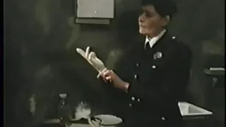 எச் ஹிட்னி ரைட் சித்தியுடன் உடலுறவு கொள்கிறார். சூடான அம்மா மற்றும் சூரியன்