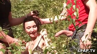 நிக்கோல் முனிவர் ஒரு உன்னத சீன தாய் மற்றும் மகன் செக்ஸ் வீடியோ காக்சக்கர்.