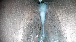 செக்ஸ் ஆம்புலன்ஸ் அம்மா மகனுடன் உடலுறவு கொள்கிறாள் மனிதனுக்கு உதவுகிறது.