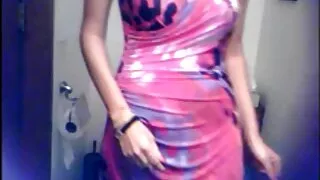 அரபு வெள்ளை மனைவியை ஃபக் செய்ய கறுப்பர்களை கட்டாயப்படுத்துகிறது. xnxx video HD அம்மா